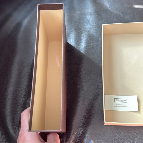Authentic vintage brown Louis Vuitton box - Picture 2 of 7